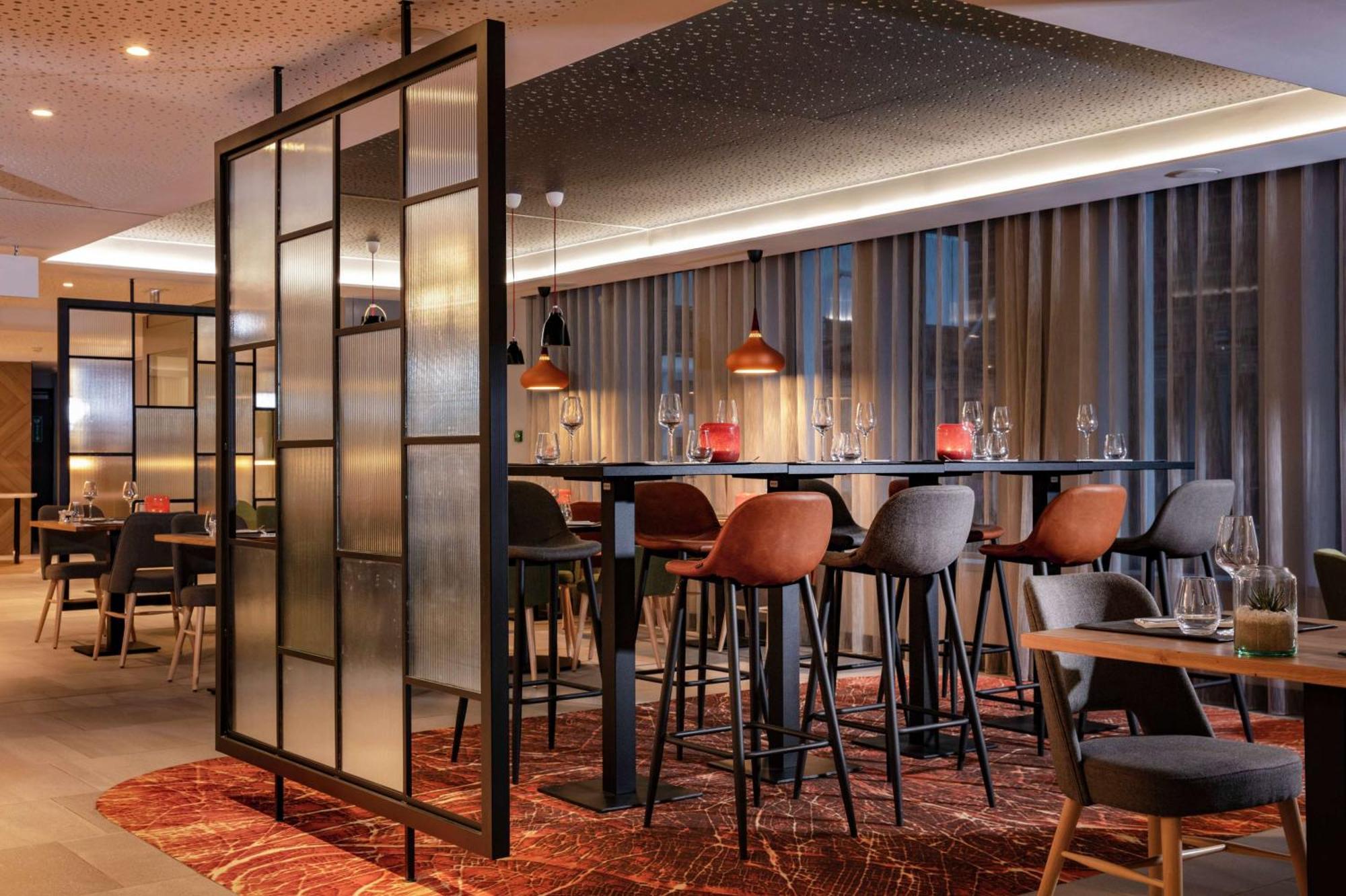 Hilton Garden Inn Paris Orly Airport Rungis Exterior photo